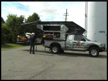 Loading Lawn Tractor for Commercial Aplication